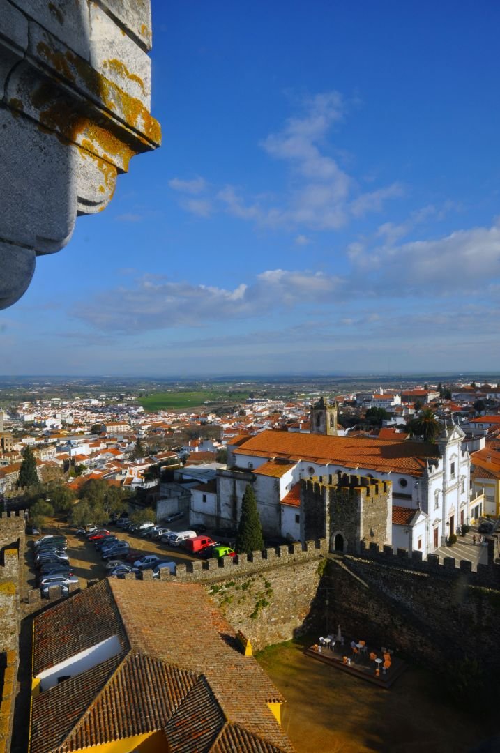 Na vrcholu Torre de Menagem hradu Beja.jpg